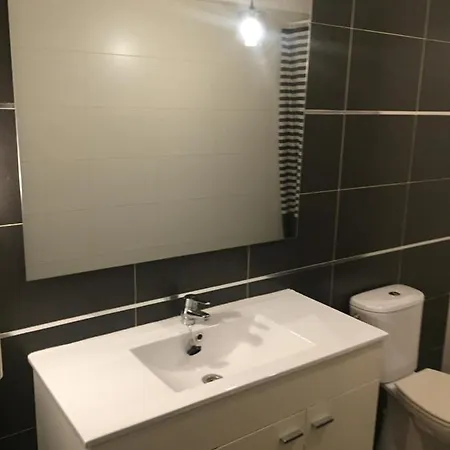 Casa Latre Барбастро