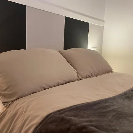 Casa Latre Апартаменты Барбастро